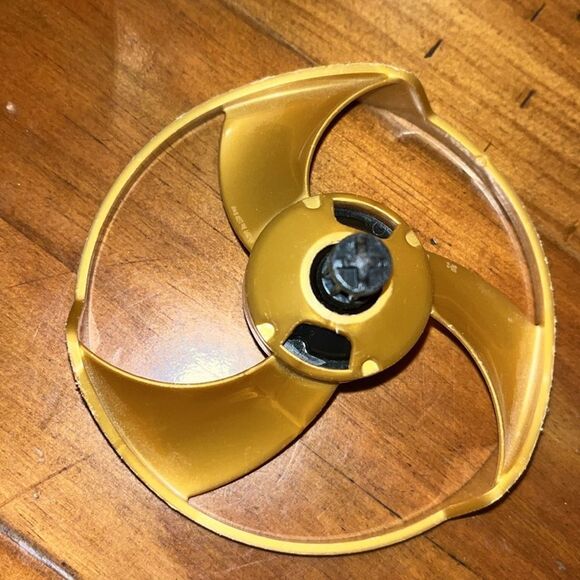 LEGO Green & Gold Propeller Replacement Parts & Bird - Picture 4 of 8